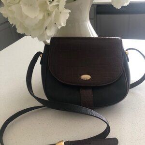 Balley Shoulder Bag - Stunning!